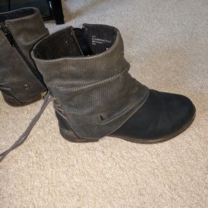 Size 9 bke sole short black boots